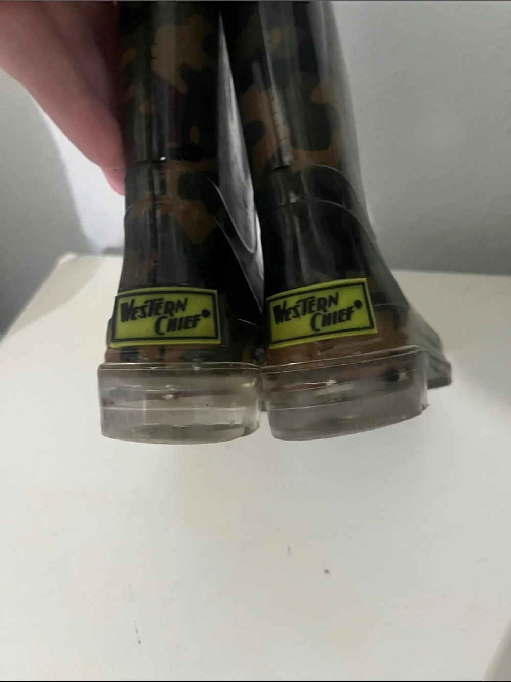Western Chief Kid’s Boy’s Girl’s Light Up Camouflage Rain Boots Size 7